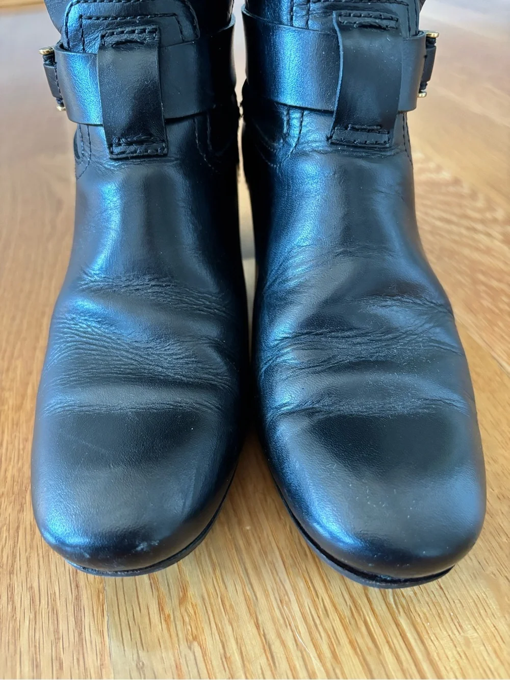 Tory Burch Women's Black Leather Mid-Heel Riding Boots